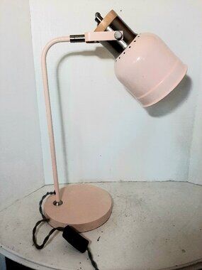 Blush Pink Enamel Adjustsble Desk Task Lighting